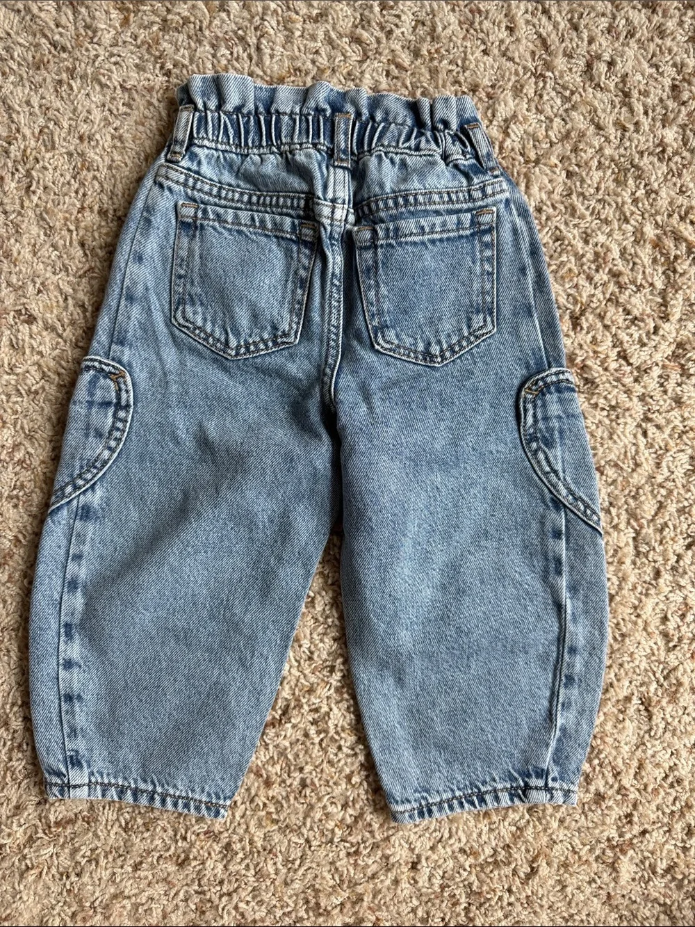 GAP Toddler Horseshoe Denim Jeans with Heart Patch Pockets